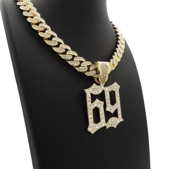 6ix9ine 69 Pendant & 18" Full Iced Out Cuban Chain - Picture 6 of 6